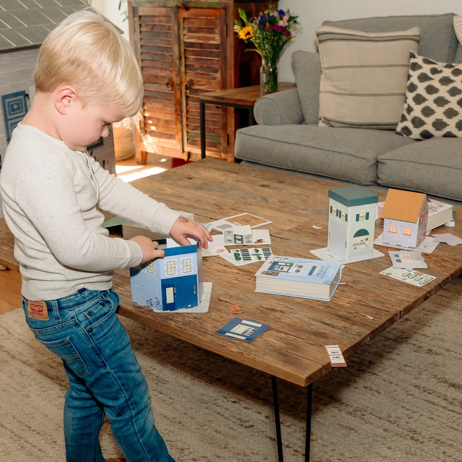Bookshop & Bakery Craft Kit - Image 3