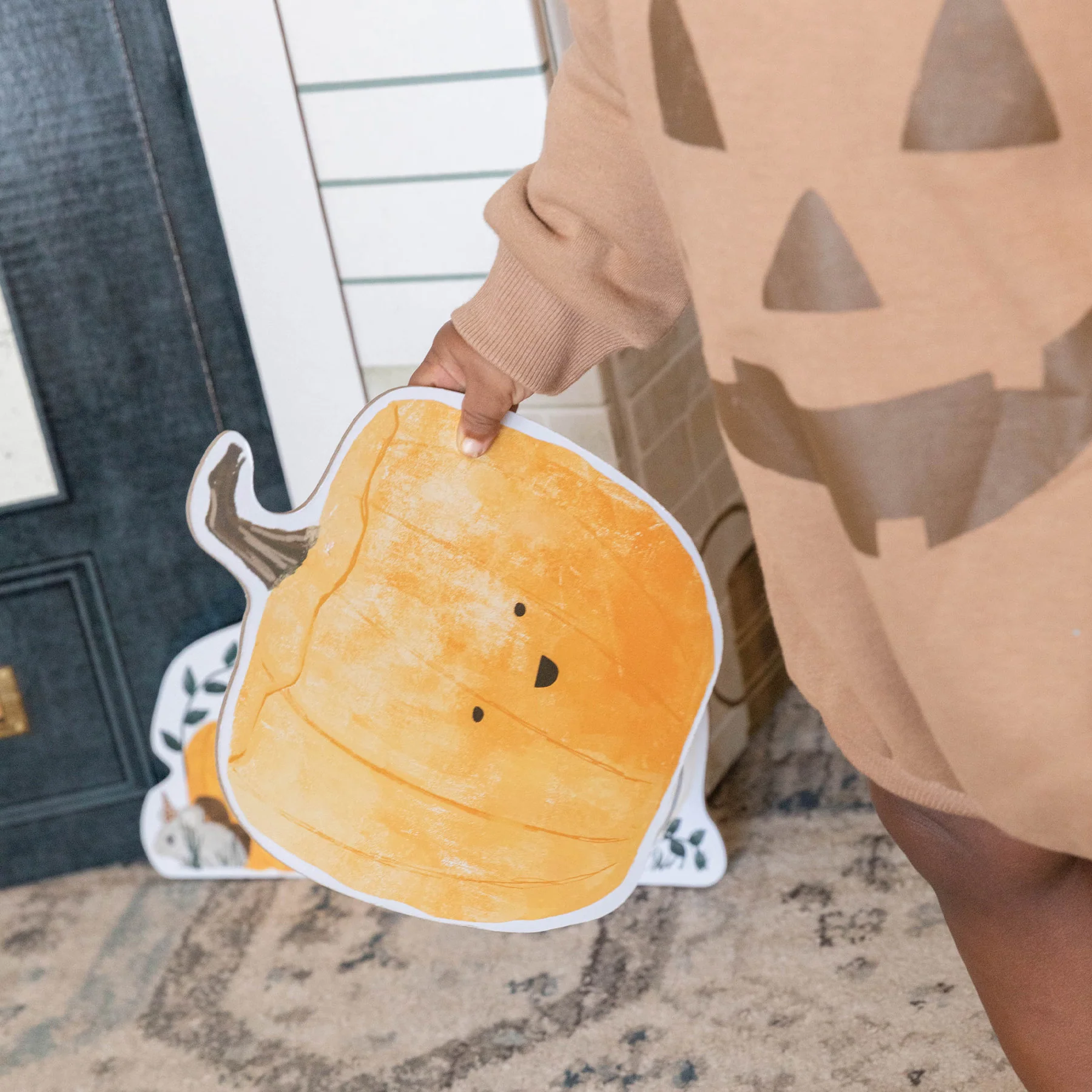 Make It Spooky - Halloween Decor Kit - Image 10